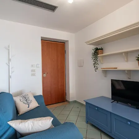 L'arcipelago Fronte Mare Con Ampio Balcone Feriehus Capo dʼOrlando