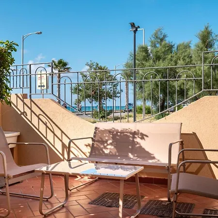 L'arcipelago Fronte Mare Con Ampio Balcone Feriehus