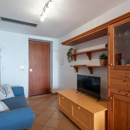 L'arcipelago Fronte Mare Con Ampio Balcone Capo dʼOrlando