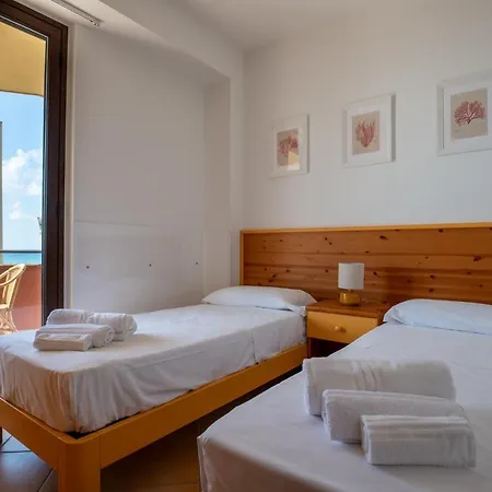 L'arcipelago Fronte Mare Con Ampio Balcone Feriehus *