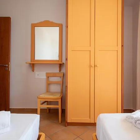 L'arcipelago Fronte Mare Con Ampio Balcone Feriehus *