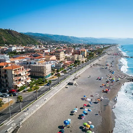 Arcipelago Seafront Apartments, Fronte Mare A Apartman